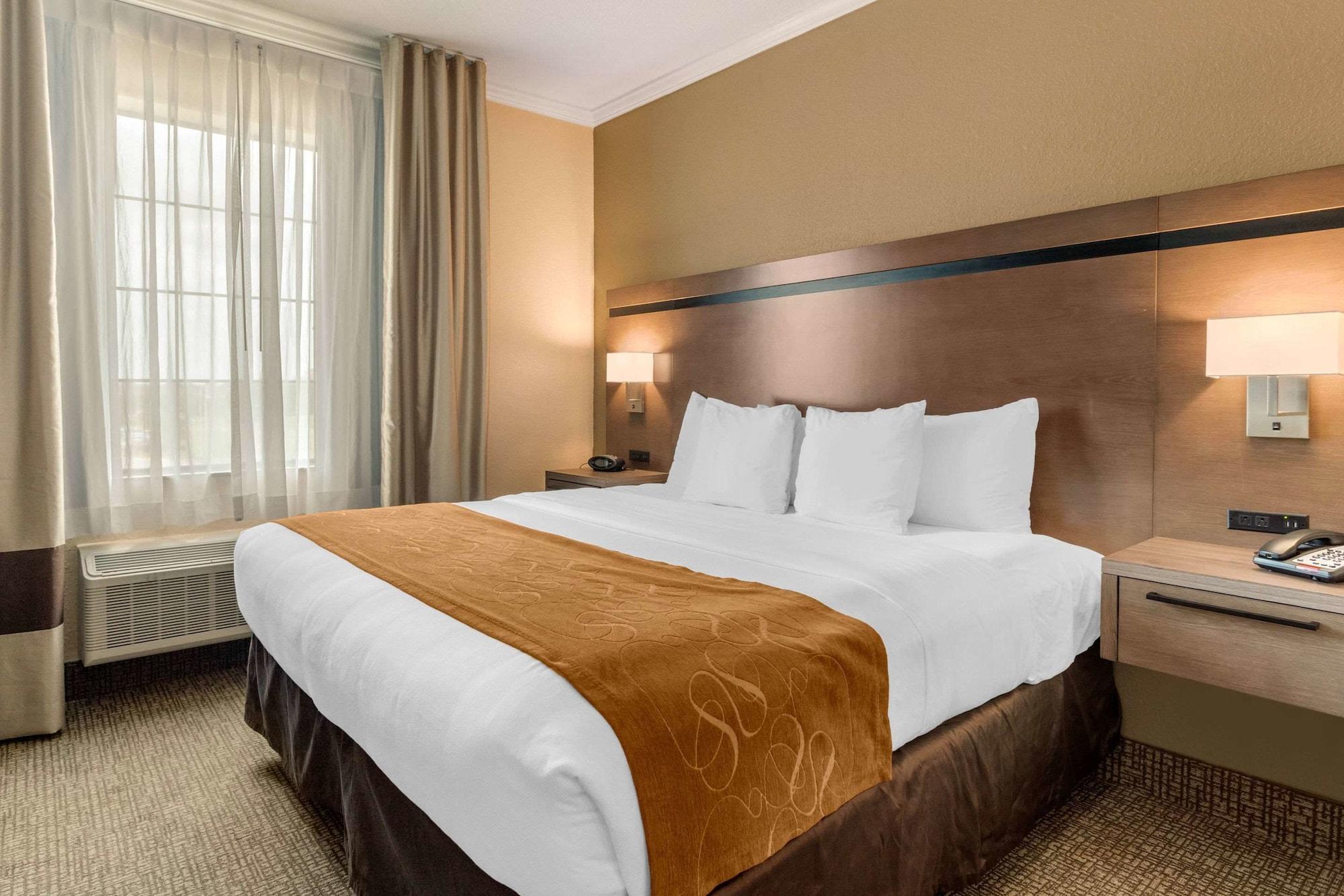 Comfort Suites Baytown I - 10 Exterior photo