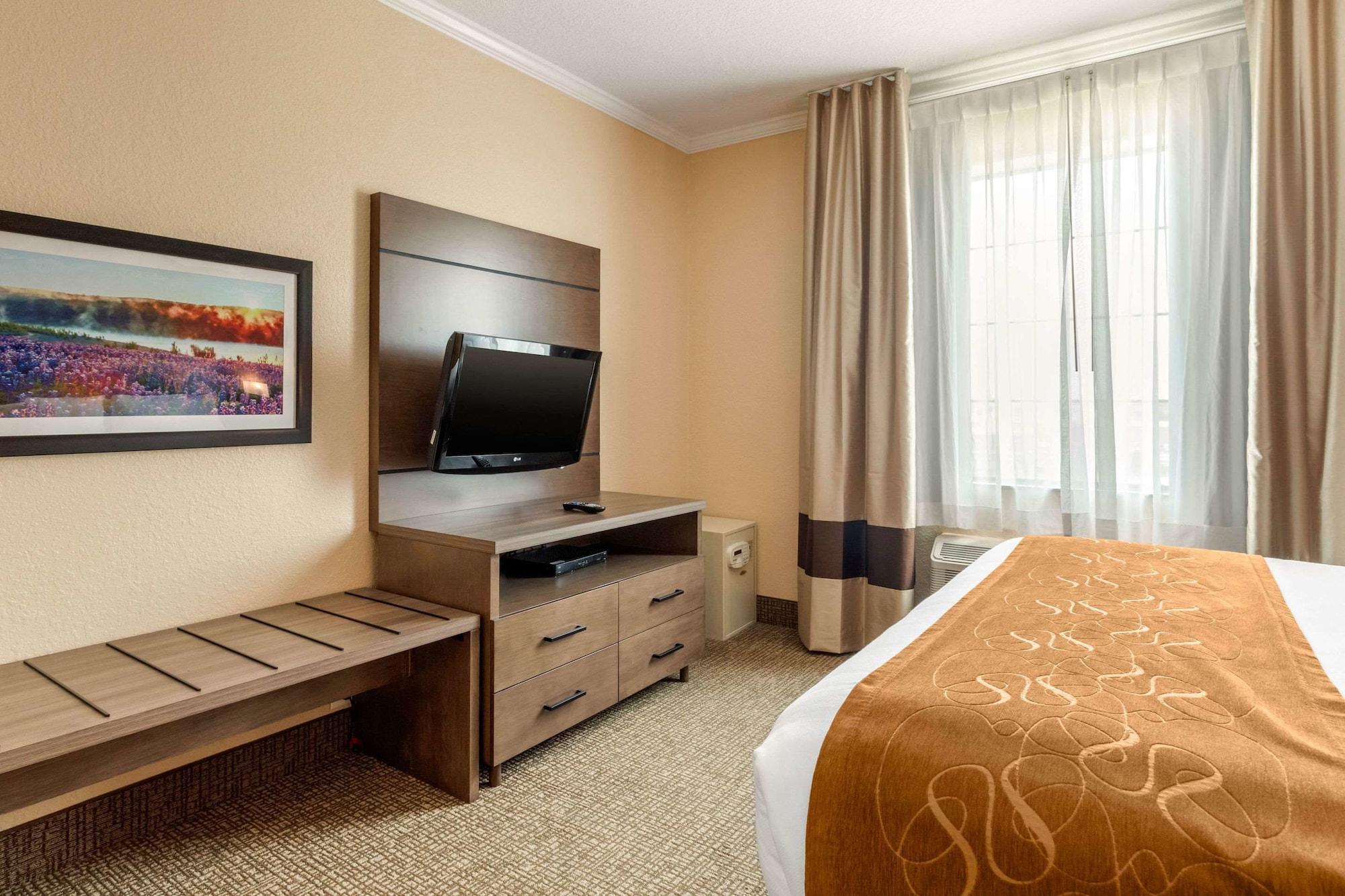 Comfort Suites Baytown I - 10 Exterior photo